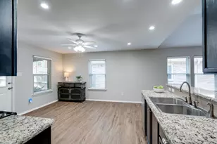 9321 Goldenview Dr, Fort Worth, TX 76244 - Photo 15