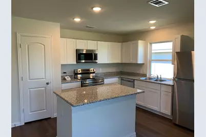 413 E Hull Street, Denison, TX 75020 - Photo 5