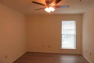 7522 Holly Hill Dr, Dallas, TX 75231 - Photo 7