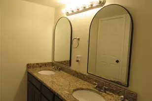7522 Holly Hill Dr, Dallas, TX 75231 - Photo 9