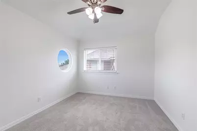 901 Saddle Drive, Euless, TX 76039 - Photo 15