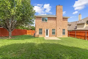 901 Saddle Dr, Euless, TX 76039 - Photo 21