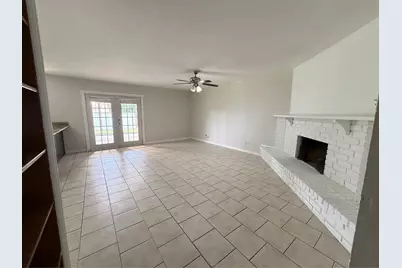 10126 China Tree Drive, Dallas, TX 75249 - Photo 5