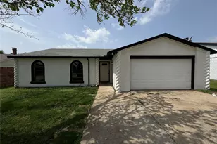 10126 China Tree Dr, Dallas, TX 75249 - Photo 1