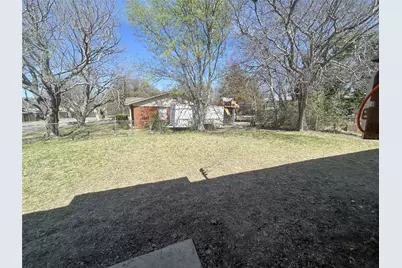 6406 Waynewood Court, Fort Worth, TX 76135 - Photo 19