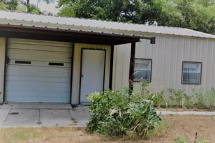 116 S Brewster St, Rising Star, TX 76471 - Photo 3