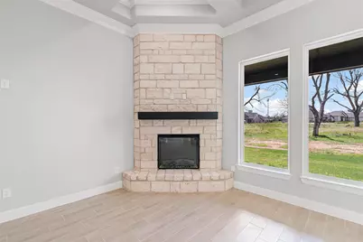 2172 Middlewood Circle, Granbury, TX 76049 - Photo 11