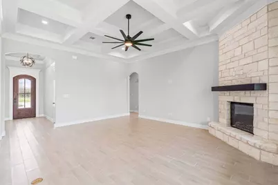 2172 Middlewood Circle, Granbury, TX 76049 - Photo 7