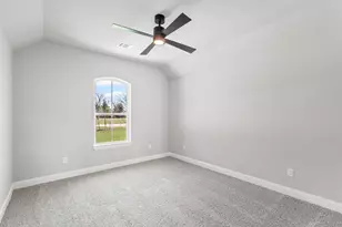 2172 Middlewood Cir, Granbury, TX 76049 - Photo 29