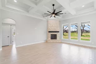 2172 Middlewood Cir, Granbury, TX 76049 - Photo 7