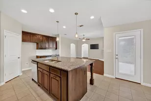 7920 Wilson Cliff Ct, White Settlement, TX 76108 - Photo 17