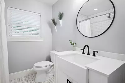 10025 Lanshire Drive, Dallas, TX 75238 - Photo 13