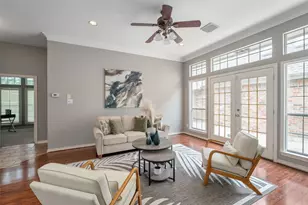 8620 Forest Glen Dr, Irving, TX 75063 - Photo 5
