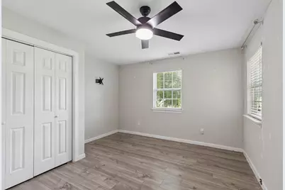 801 Country Club Place, Grand Prairie, TX 75052 - Photo 21