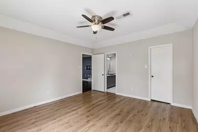 801 Country Club Place, Grand Prairie, TX 75052 - Photo 17