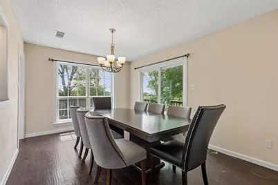 801 Country Club Place, Grand Prairie, TX 75052 - Photo 13