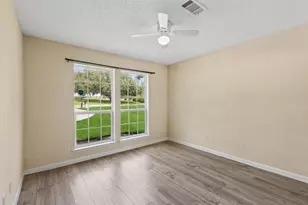 801 Country Club Pl, Grand Prairie, TX 75052 - Photo 19
