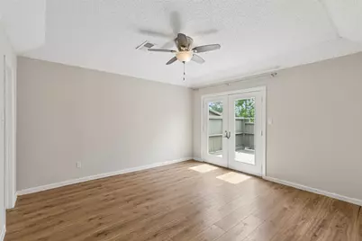801 Country Club Place, Grand Prairie, TX 75052 - Photo 15