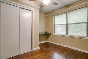 4952 Stadium Dr, Fort Worth, TX 76133 - Photo 13
