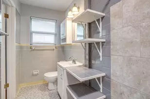 4952 Stadium Dr, Fort Worth, TX 76133 - Photo 9