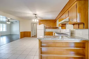 4952 Stadium Dr, Fort Worth, TX 76133 - Photo 5