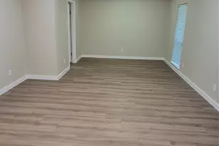 3317 S Edelweiss Dr, Grand Prairie, TX 75052 - Photo 13