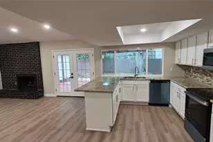 3317 S Edelweiss Dr, Grand Prairie, TX 75052 - Photo 23