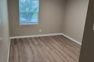 3317 S Edelweiss Dr, Grand Prairie, TX 75052 - Photo 5