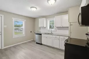 500 E Heron St, Denison, TX 75021 - Photo 7