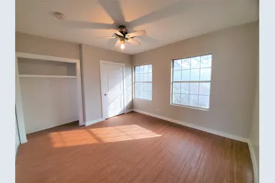 2223 N Locust Street, Denton, TX 76209 - Photo 27