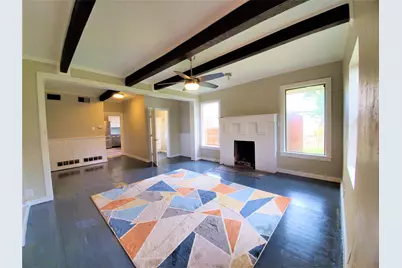2223 N Locust Street, Denton, TX 76209 - Photo 9
