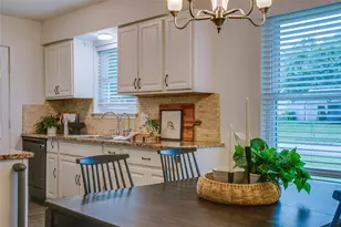 914 Meadow Mead Dr, Allen, TX 75002 - Photo 5