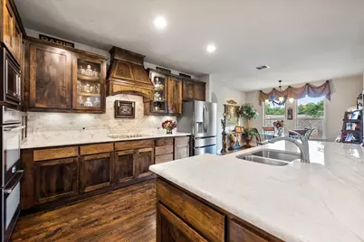 5416 Runnymede Court, Arlington, TX 76016 - Photo 9