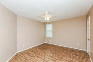 1301 Anna Lea Ln, Burleson, TX 76028 - Photo 11