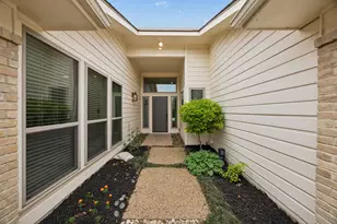 9060 Stone Creek Pl, Dallas, TX 75243 - Photo 3