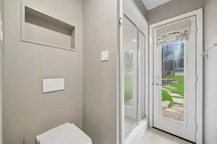 9060 Stone Creek Pl, Dallas, TX 75243 - Photo 29