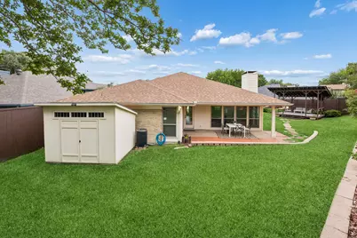 9060 Stone Creek Place, Dallas, TX 75243 - Photo 31