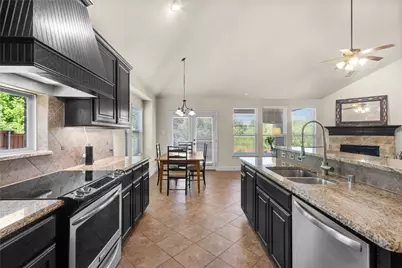 3916 Buchanan Street, McKinney, TX 75071 - Photo 9