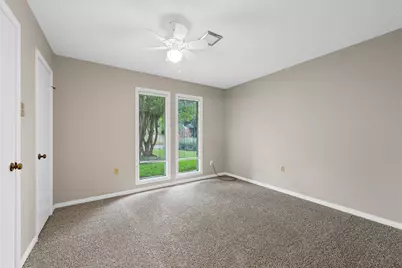 3301 Loma Vista Drive, Waco, TX 76708 - Photo 17
