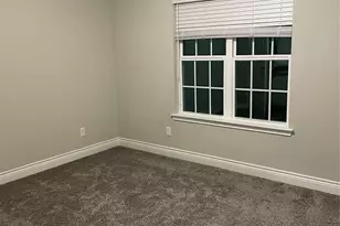 1001 Hardaway Dr, Greenville, TX 75402 - Photo 7