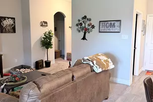 1001 Hardaway Dr, Greenville, TX 75402 - Photo 3
