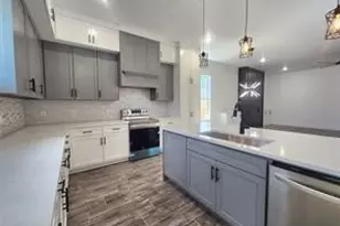2121 S Edgewood Terrace, Fort Worth, TX 76105 - Photo 7