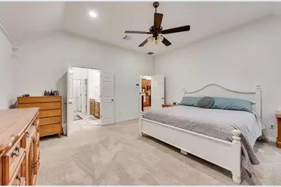 7057 Ridge Crest Drive, North Richland Hills, TX 76182 - Photo 17
