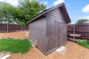7057 Ridge Crest Dr, North Richland Hills, TX 76182 - Photo 31