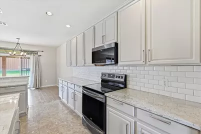207 Moonlight Drive, Euless, TX 76039 - Photo 15