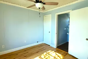 2604 N Locust St, Denton, TX 76209 - Photo 11