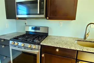 2604 N Locust St, Denton, TX 76209 - Photo 9