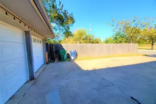 1200 Bryn Mawr Pl, Denton, TX 76201 - Photo 37