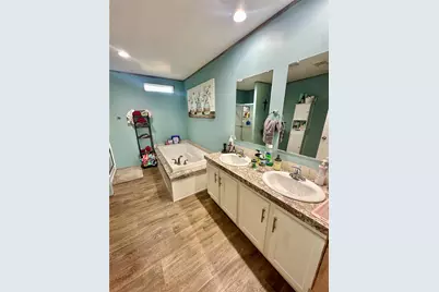 190 Railroad Drive, Mabank, TX 75156 - Photo 11