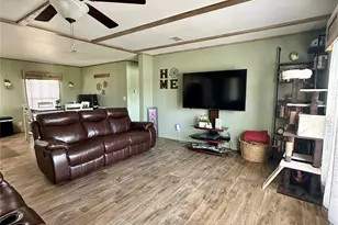 190 Railroad Dr, Mabank, TX 75156 - Photo 5